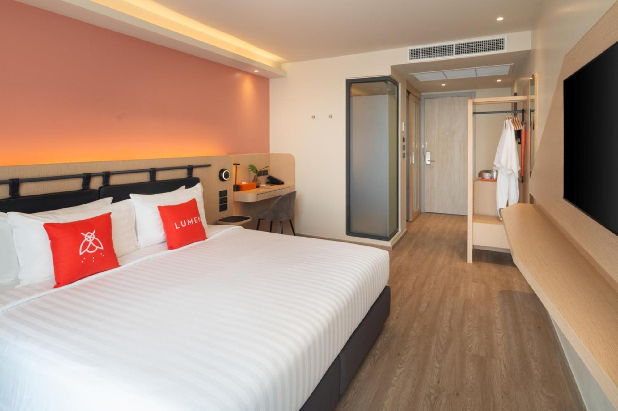 โรงแรม Lumen Udomsuk Station 4*